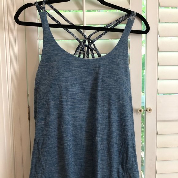 Lululemon Tank Top w/ Built In Sports Bra - Picture 1 of 3